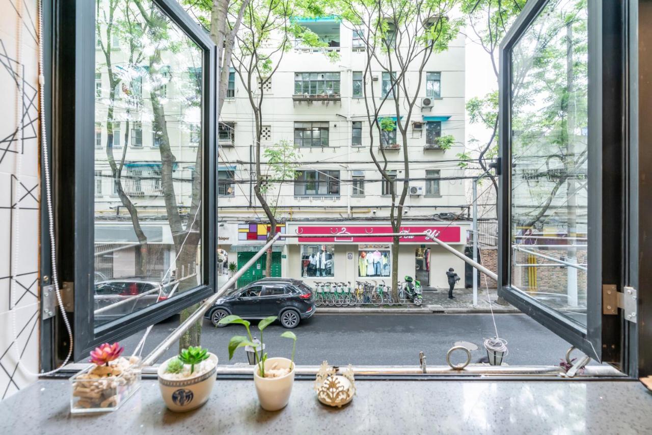 Shanghai Hills&XING 1881 Homestay Near Line2 West Nanjing Rd - B&B