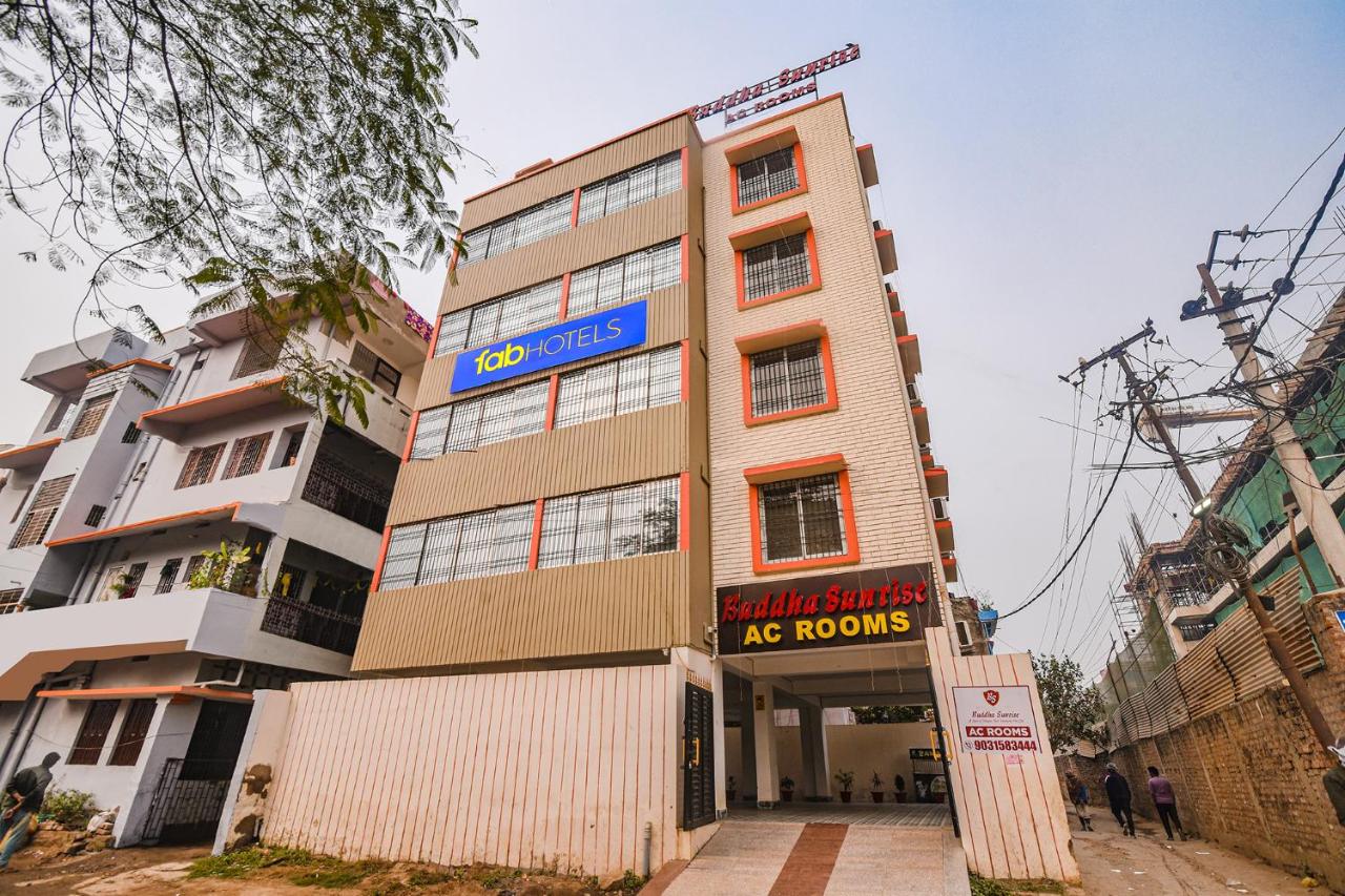 B&B Patna - FabHotel Buddha Sunrise - Bed and Breakfast Patna