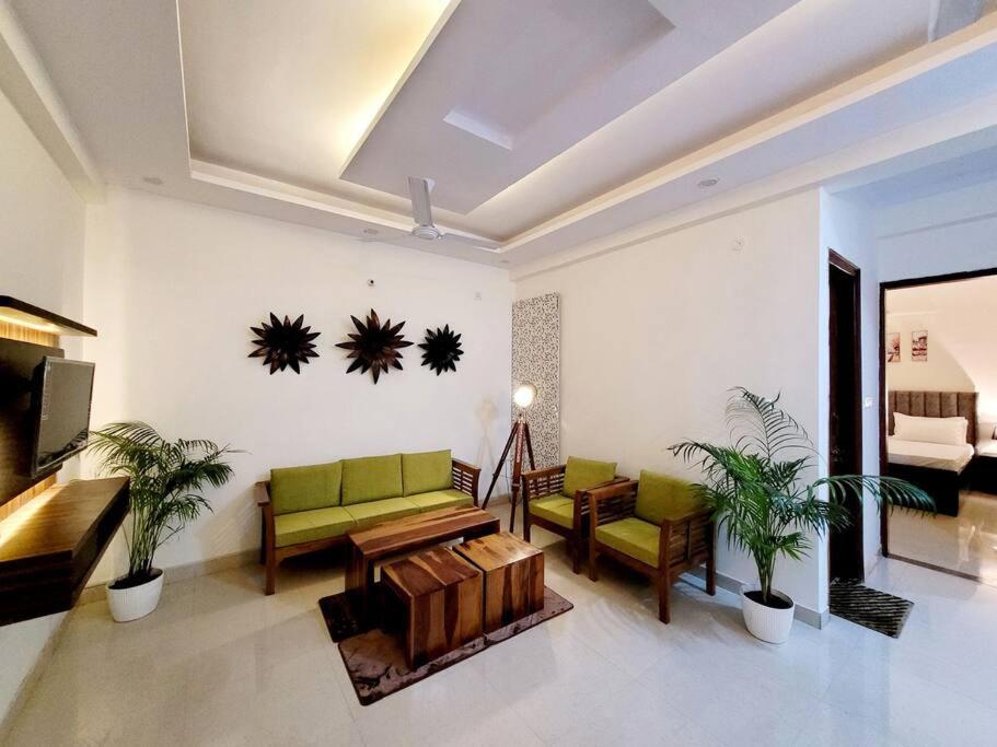 B&B Noida - Nirvaná Entire 2BHK Apartment In Noida 63 A - Bed and Breakfast Noida