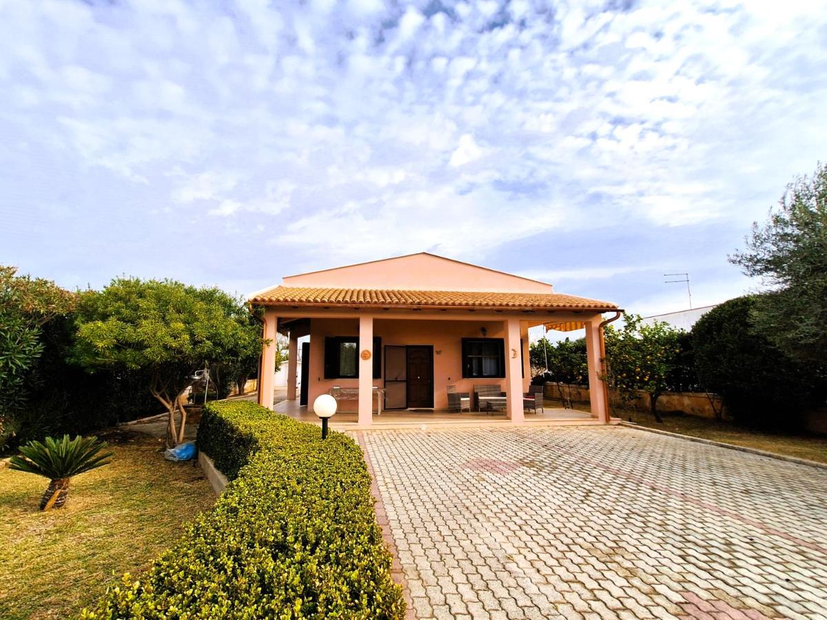 Villa del Mandorlo - B&B