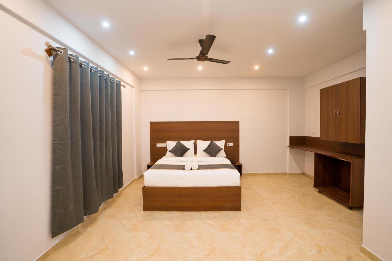 B&B Bangalore - Hotel Airport Inn Kempegowda International Airport Bangalore - Bed and Breakfast Bangalore