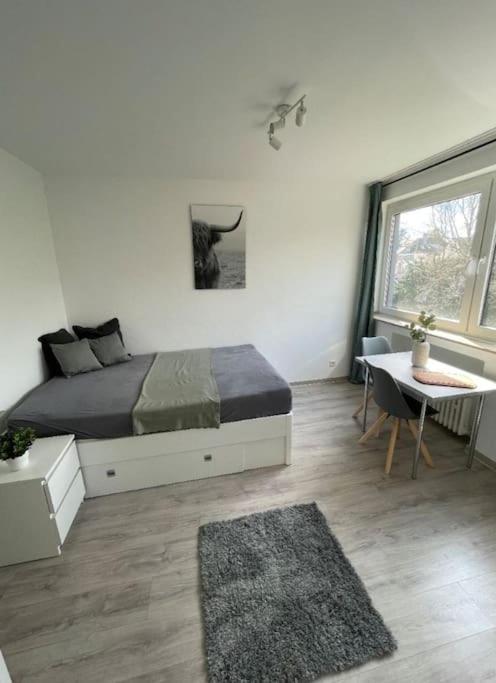 1-Raum-Apartment Nähe Hochschule Niederrhein - Ferienwohnung