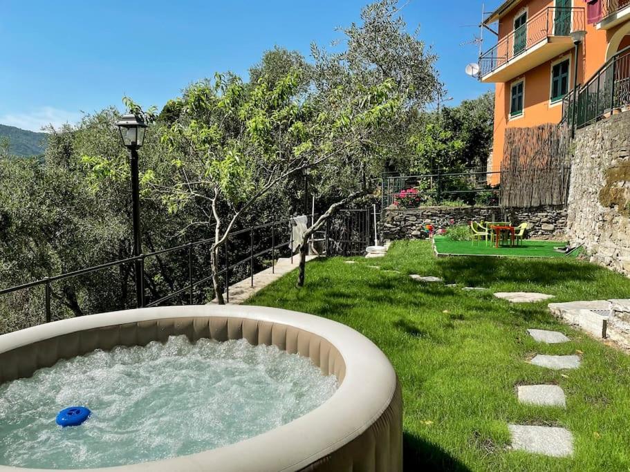[The Olive Trees]- jacuzzi-garden-wifi-barbecue-parking - Ferienwohnung Ageno