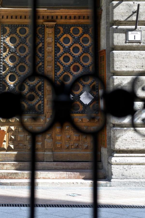 Paris Apartment - B&B Budapest