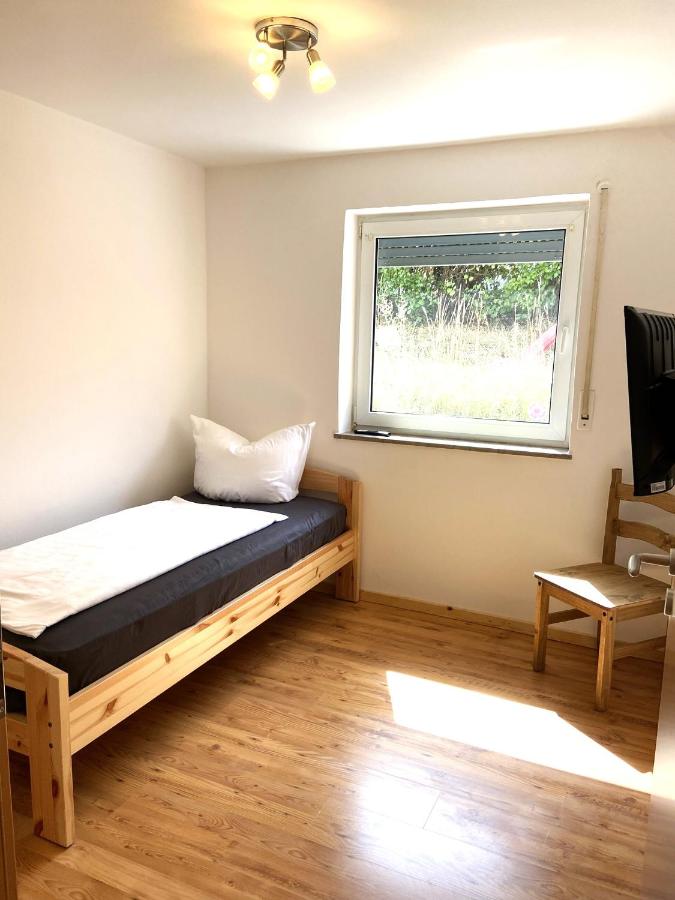 Monteurwohnung Dornfelder - B&B