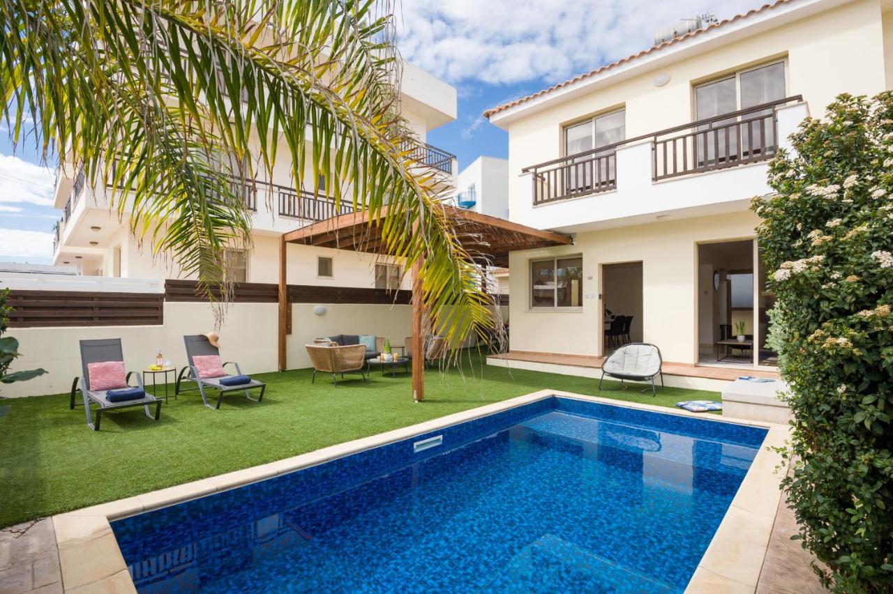 Villa Breeze - B&B