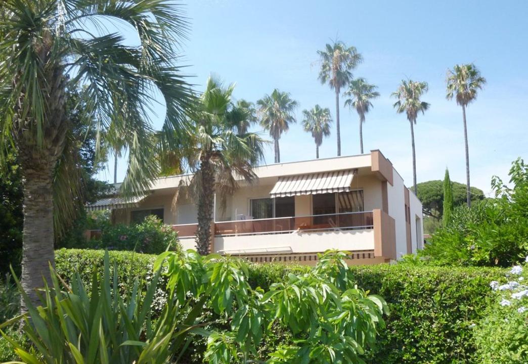 3 pièces 6 pers à 2 pas de la plage et du centre ville - B&B Cavalaire-sur-Mer