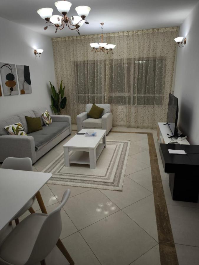 B&B Sharjah city - Smart Home Vacation Home - Bed and Breakfast Sharjah city