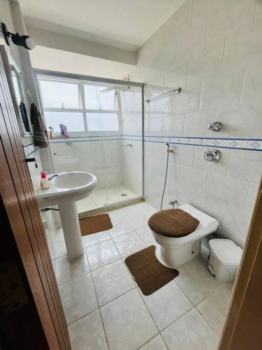 apartamento no centro Guarapari com garagem! - B&B Guarapari
