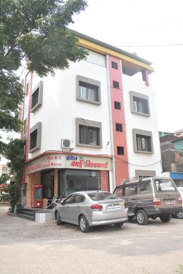 HOTEL SAI VISHVA KARMA - B&B