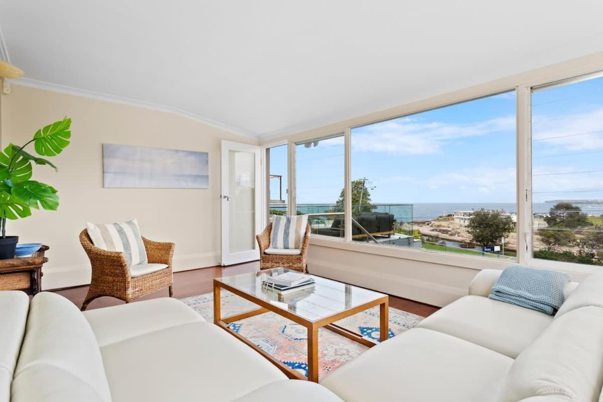 B&B Sydney - Clovelly Beach House - Sea, Sand and Exclusivity - Bed and Breakfast Sydney