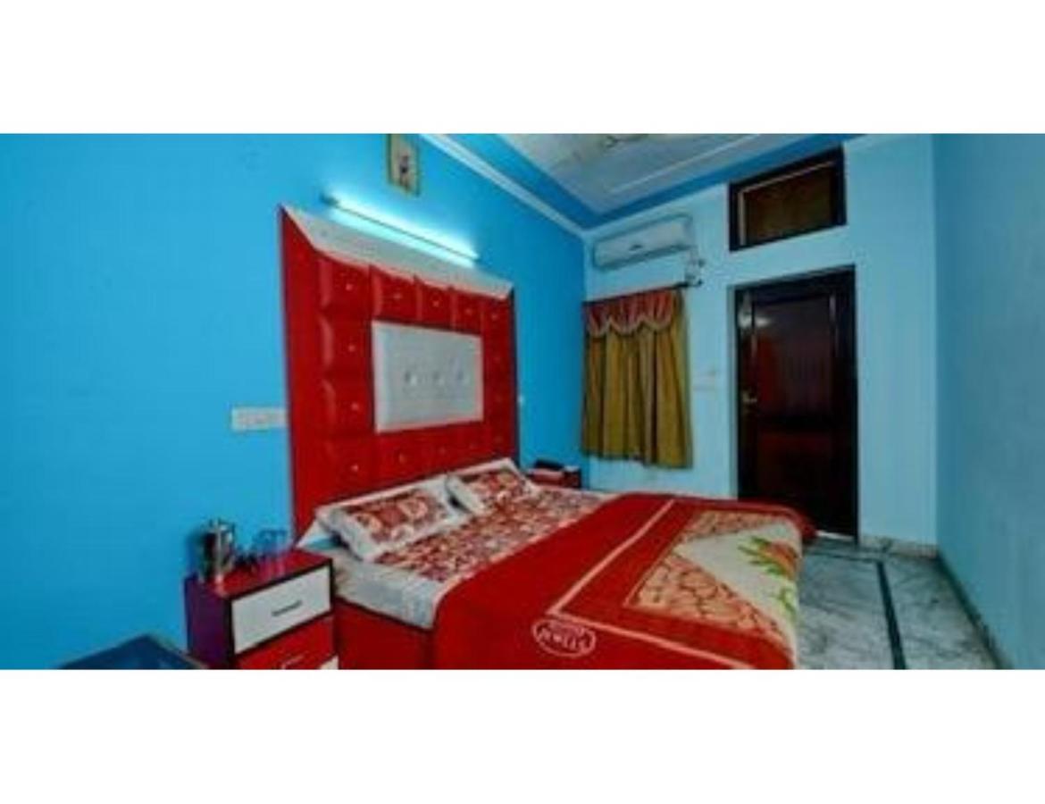 B&B Chandigarh - Hotel Royal Palace, Attawa, Chandigarh - Bed and Breakfast Chandigarh