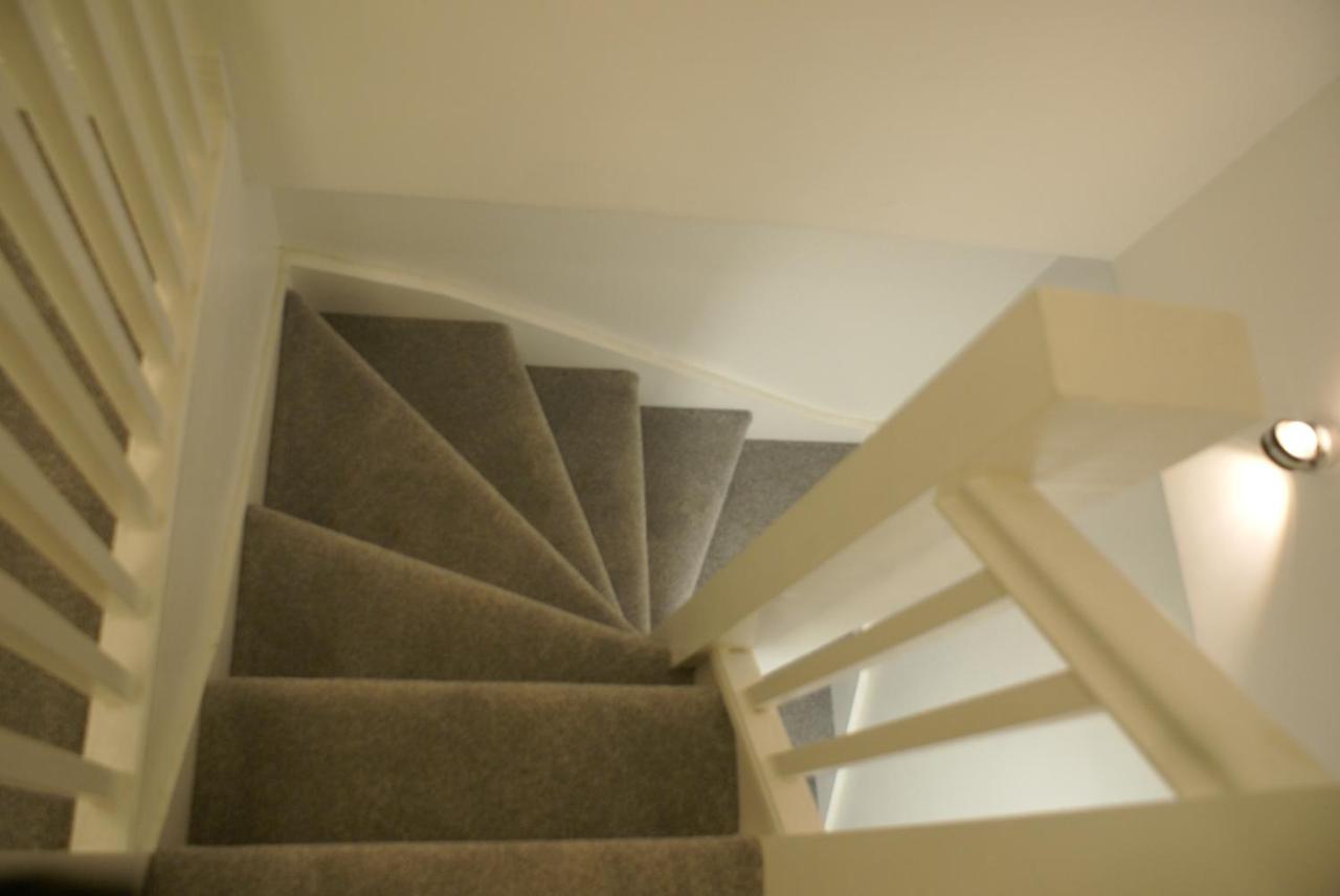 Luxury and serviced 3 bed house - Hampstead Garden - B&B Londra