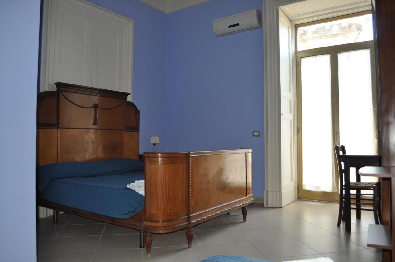 Deluxe Zimmer mit Kingsize-Bett