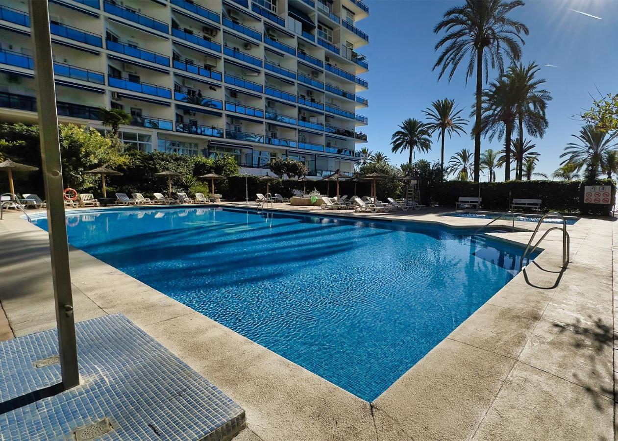 Skol 412. Renovated Two Bedrooms Duplex with Sea View. - Chambres d’hôtes Marbella