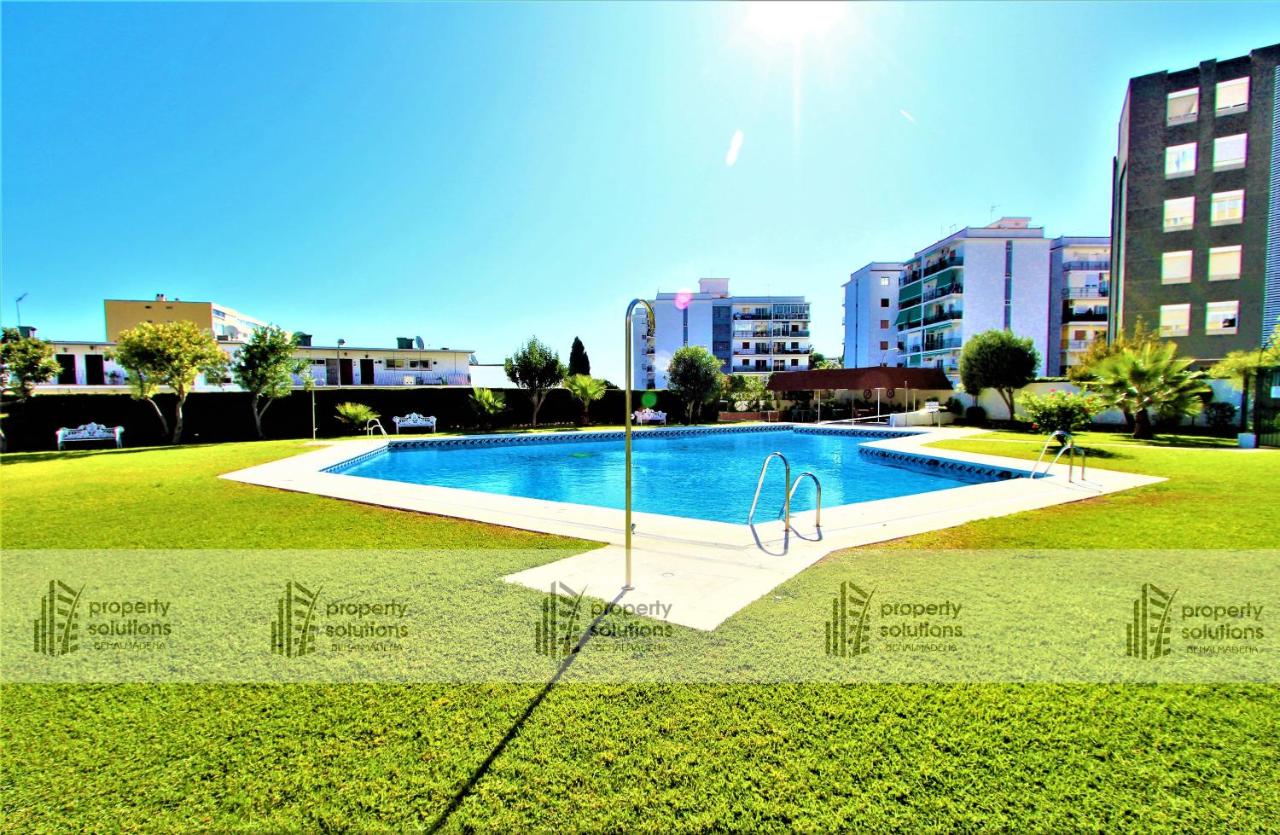 Delta del Sur Apartamentos - Cerca de tren, restaurantes, tiendas - PLAYA A 8 MIN CAMINANDO - Chambres d'hôtes Benalmádena
