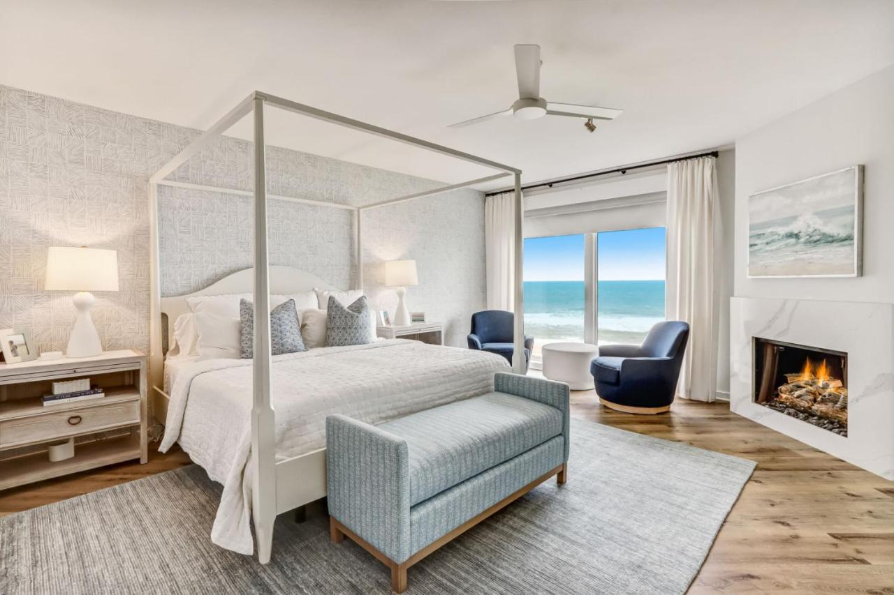 Elegant Oceanfront Penthouse with Panoramic view, Omni Resort, Sea Dunes - B&B