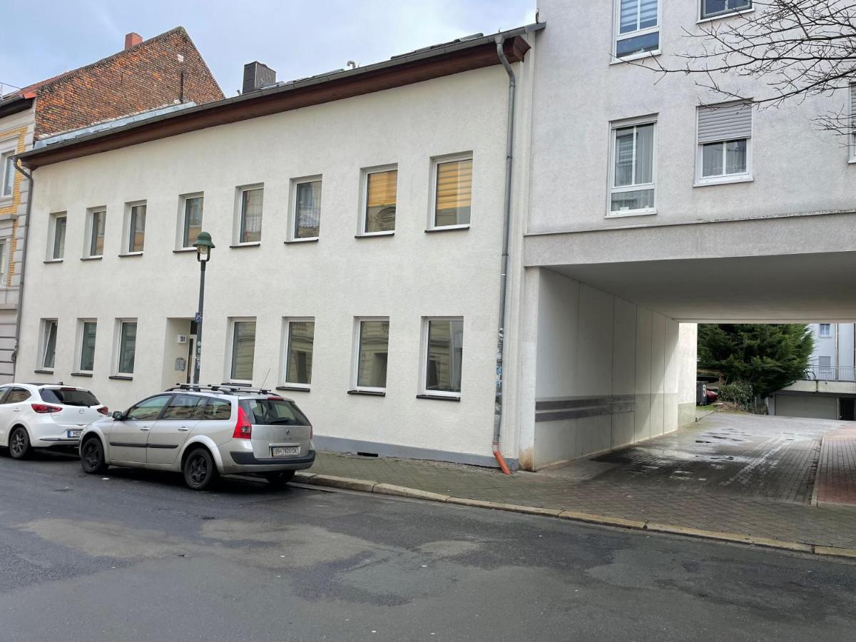 CozyHome Apartment House - Bed and Breakfast Maagdenburg