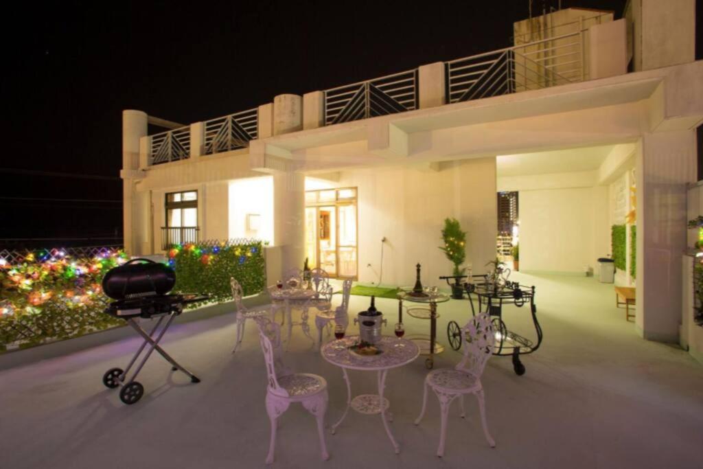 アラハビーチから徒歩3分! コンビニやスーパーまで徒歩1分! Ai House - B&B Shido