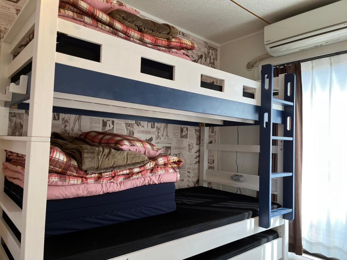 Guest House Fukuoka W302 - Bed and Breakfast
