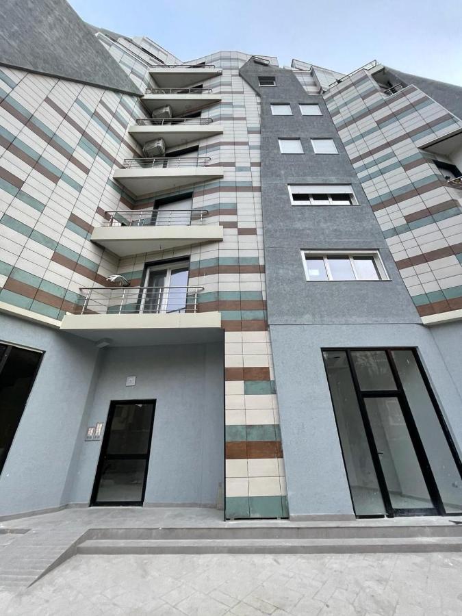 Tirana days Free Parking - Ferienwohnung