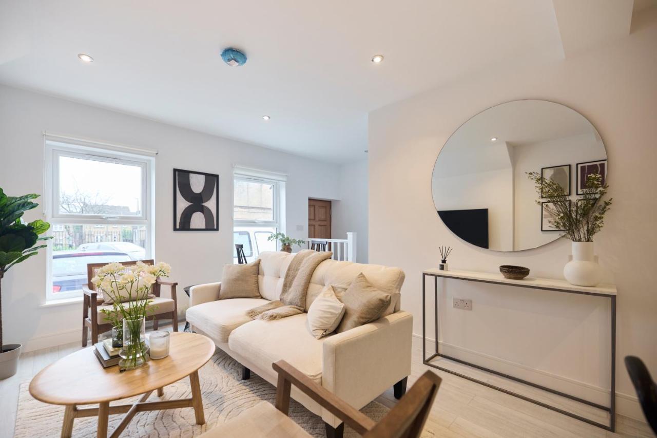 B&B West Dulwich - The Kingswood Place - Modern 2BDR with Terrace - Bed and Breakfast West Dulwich