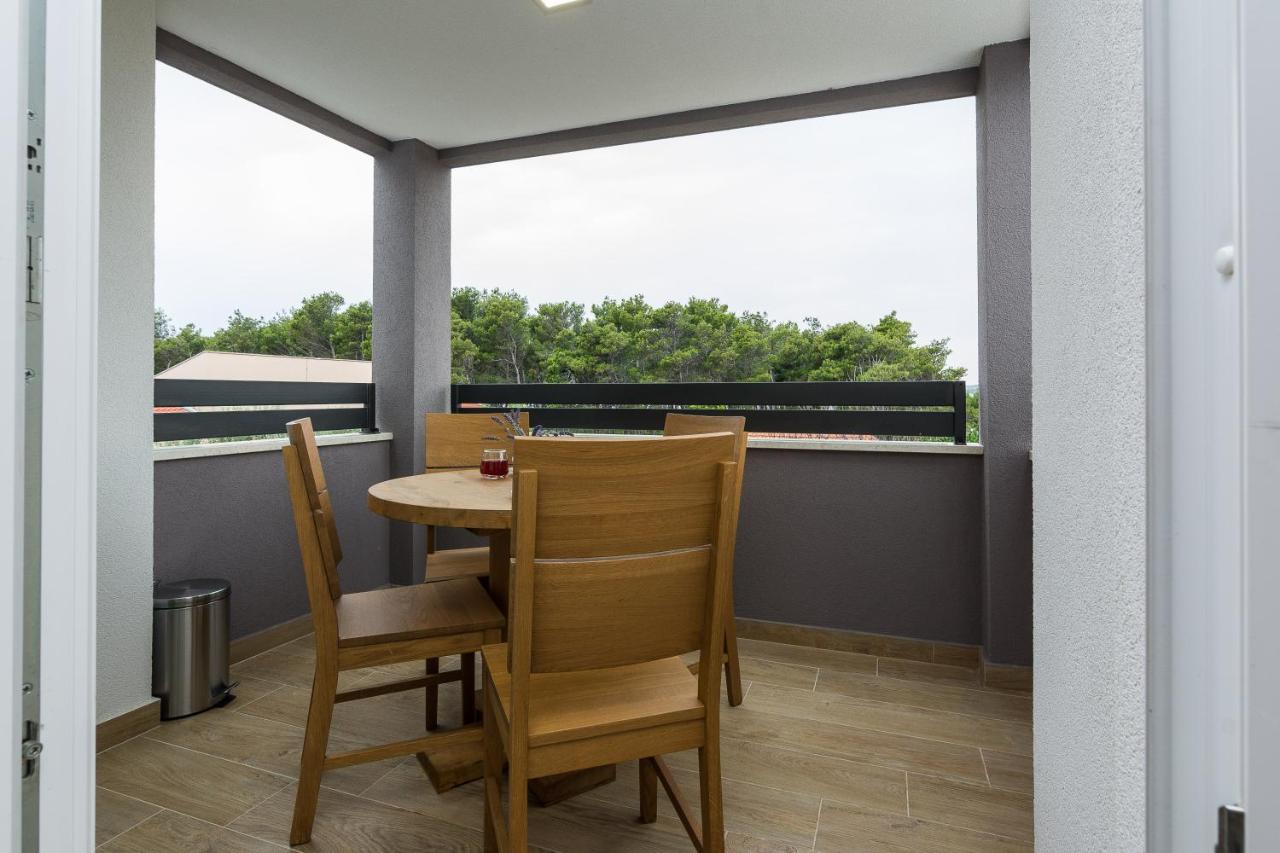 Appartement - Vue sur Piscine 