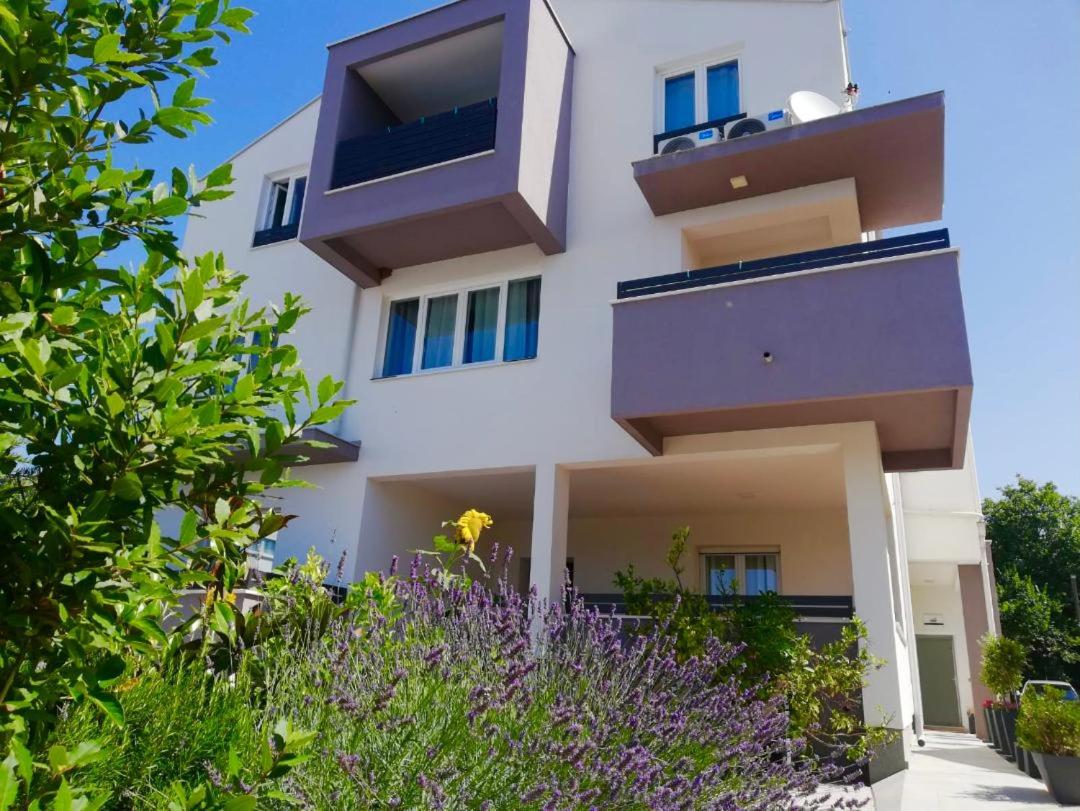 Apartment mit Meerblick