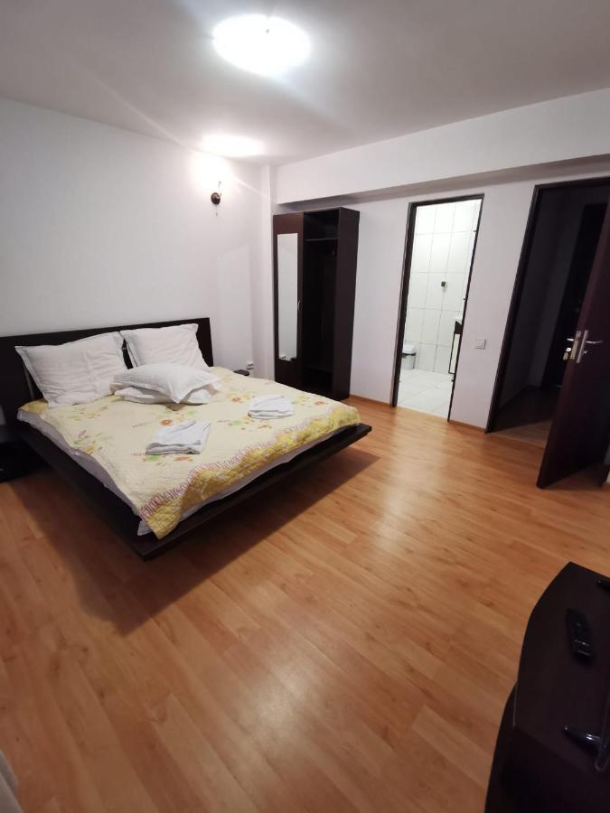 Deluxe Kamer (2 Volwassenen + 1 Kind)