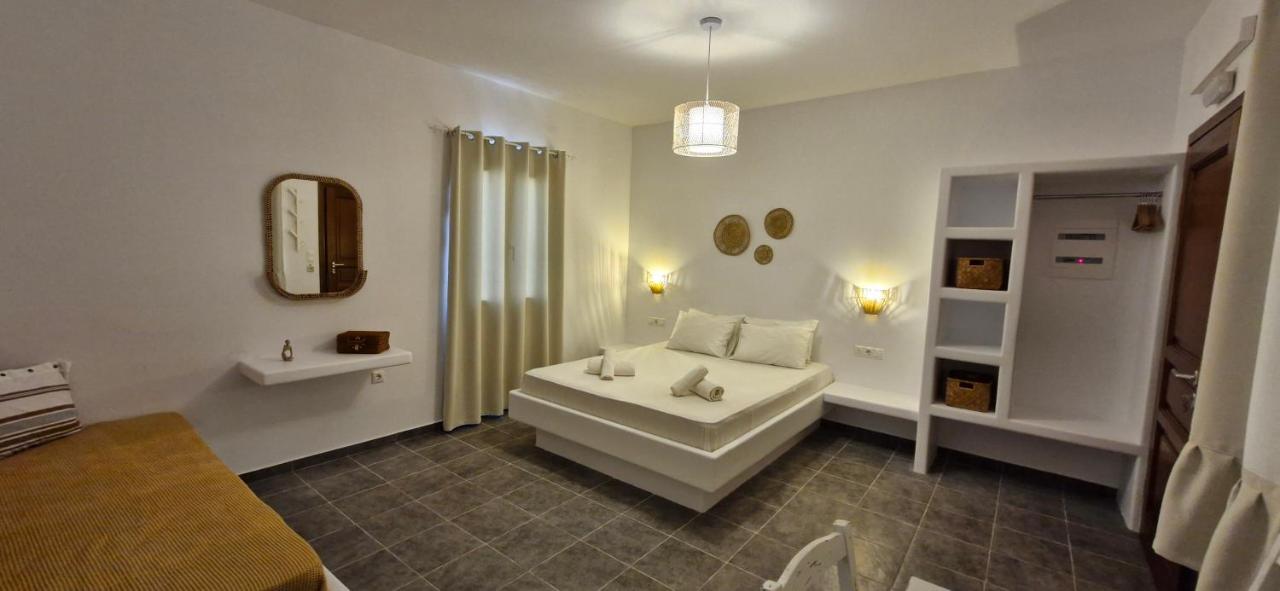 Habitación Triple con terraza