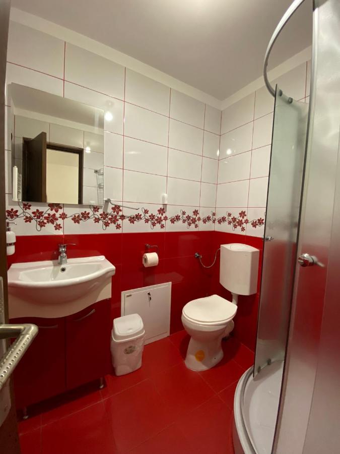 Chambre Triple avec Salle de Bains Privative