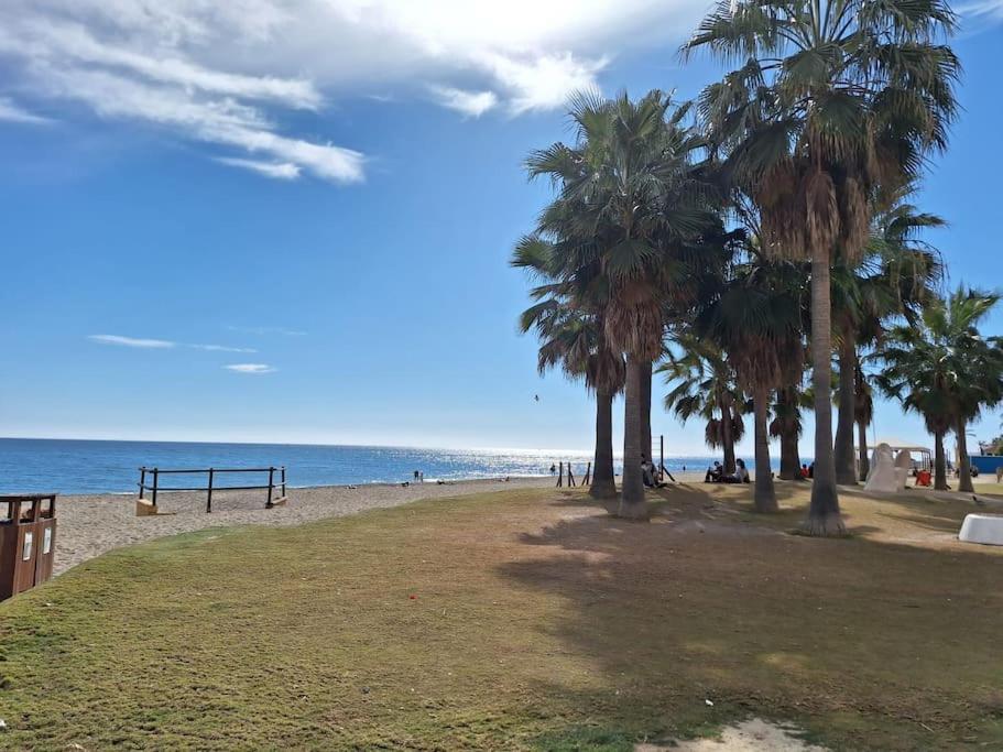 Acogedor apartamento junto a la playa - B&B Fuengirola