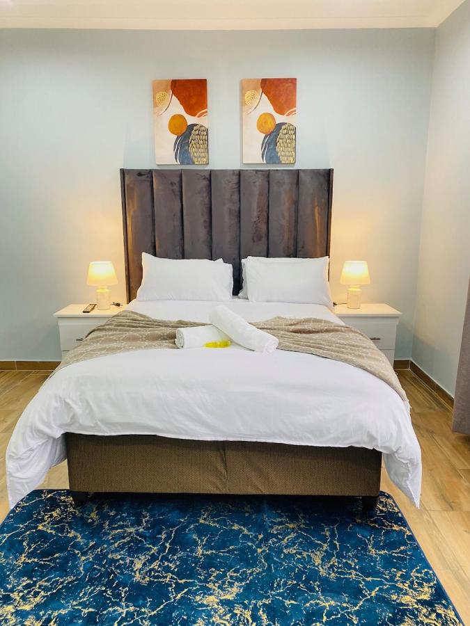 Chambre Double avec Salle de Bains Commune