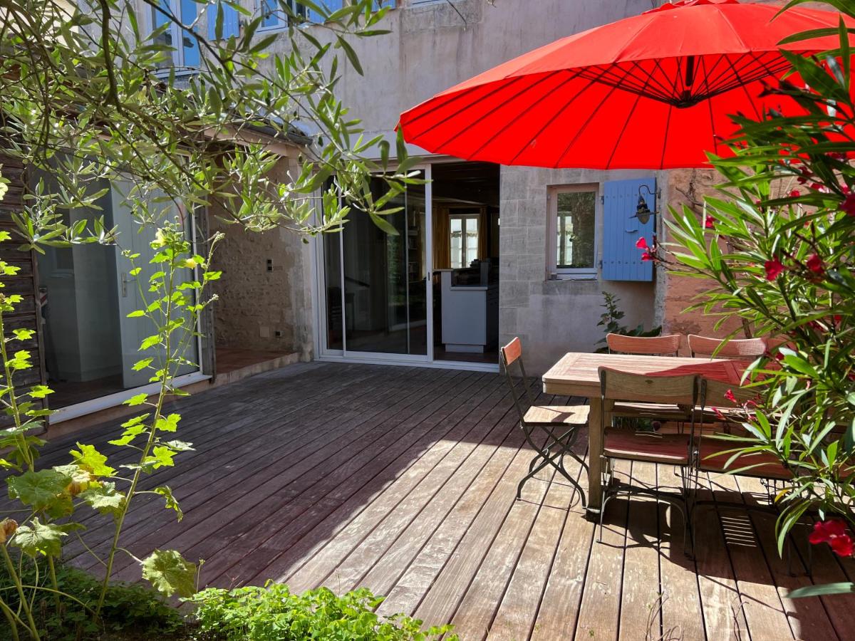 Maison de vacances BERENICE à St Martin de Ré - B&B