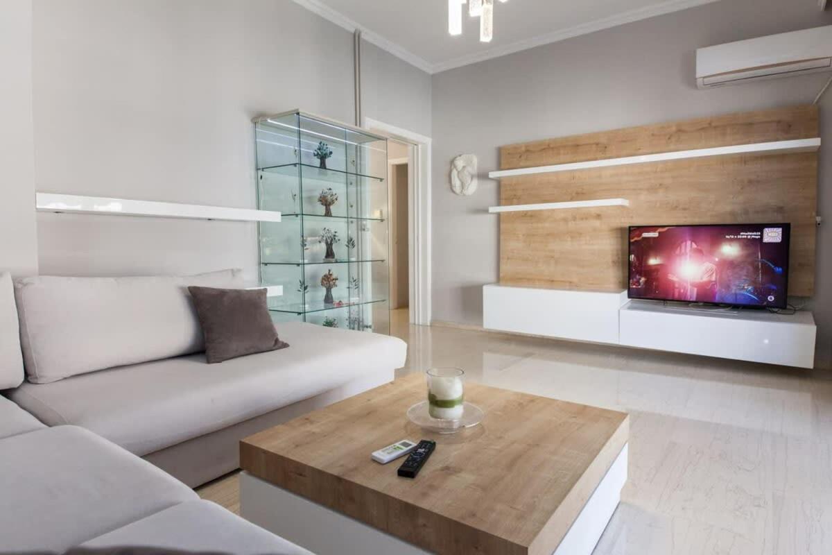 B&B Atenas - Modern Luxury 2 Bedroom Apt in Agios Dimitrios - Bed and Breakfast Atenas