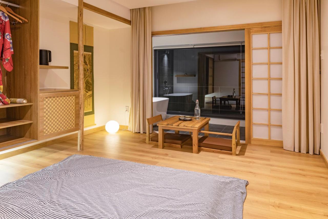 Double Room with Spa Bath