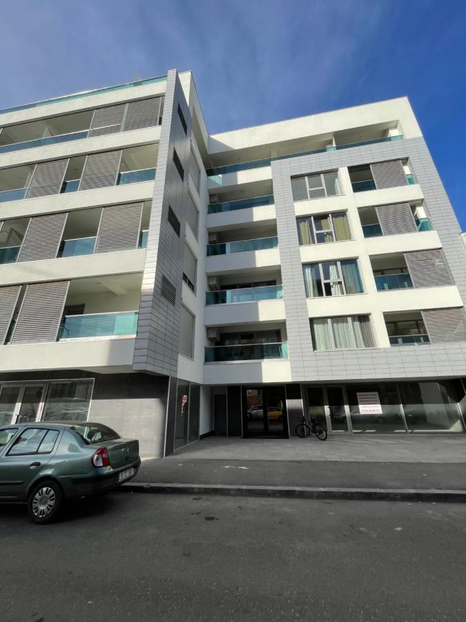 Blue Shadow - Moxa Home - New Building - B&B