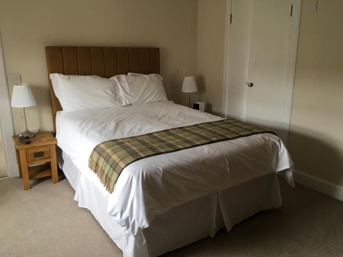 Deluxe Double Room with Shower