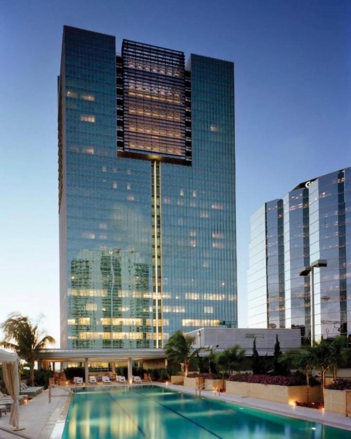 Brickell 31th Floor Sea View Free Parking by Palermo Home Miami - Chambres d’hôtes Miami