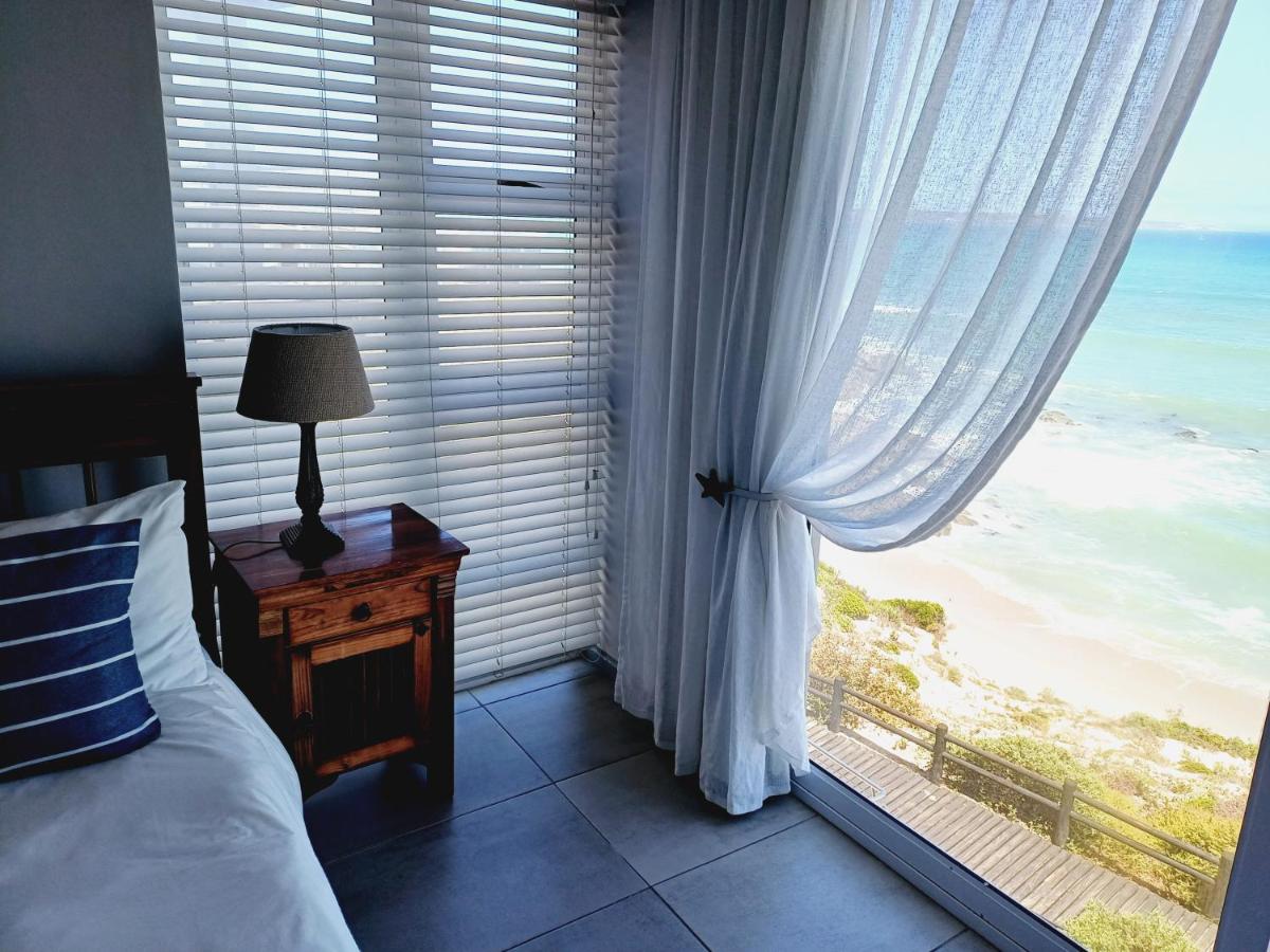 Family Room with Sea View