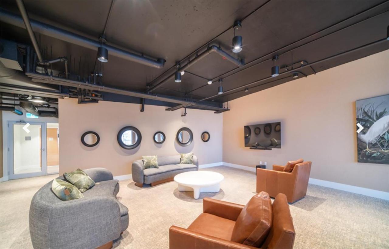 Apartamento con vistas al jardín