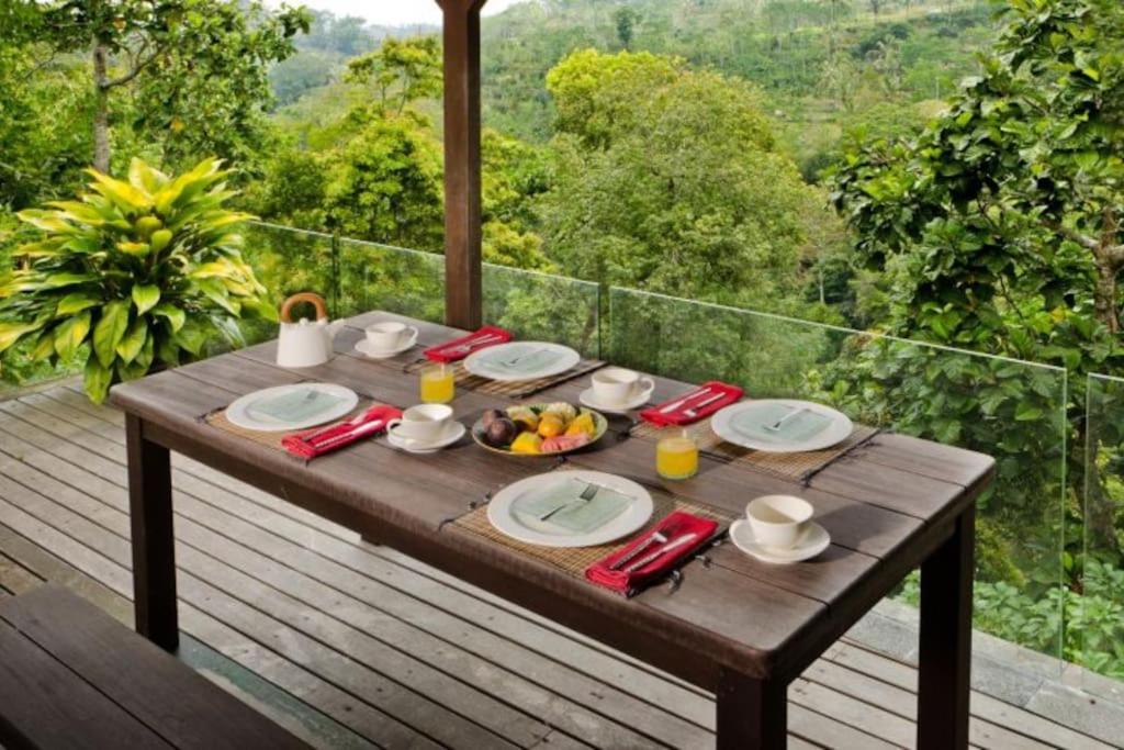 Jungle Villa! Breath-taking views & near Ubud! - B&B