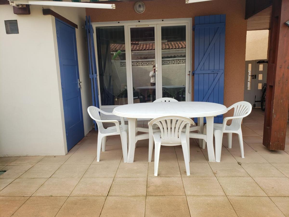 Confortable maison dans résidence avec piscine, 100 m de la plage - B&B