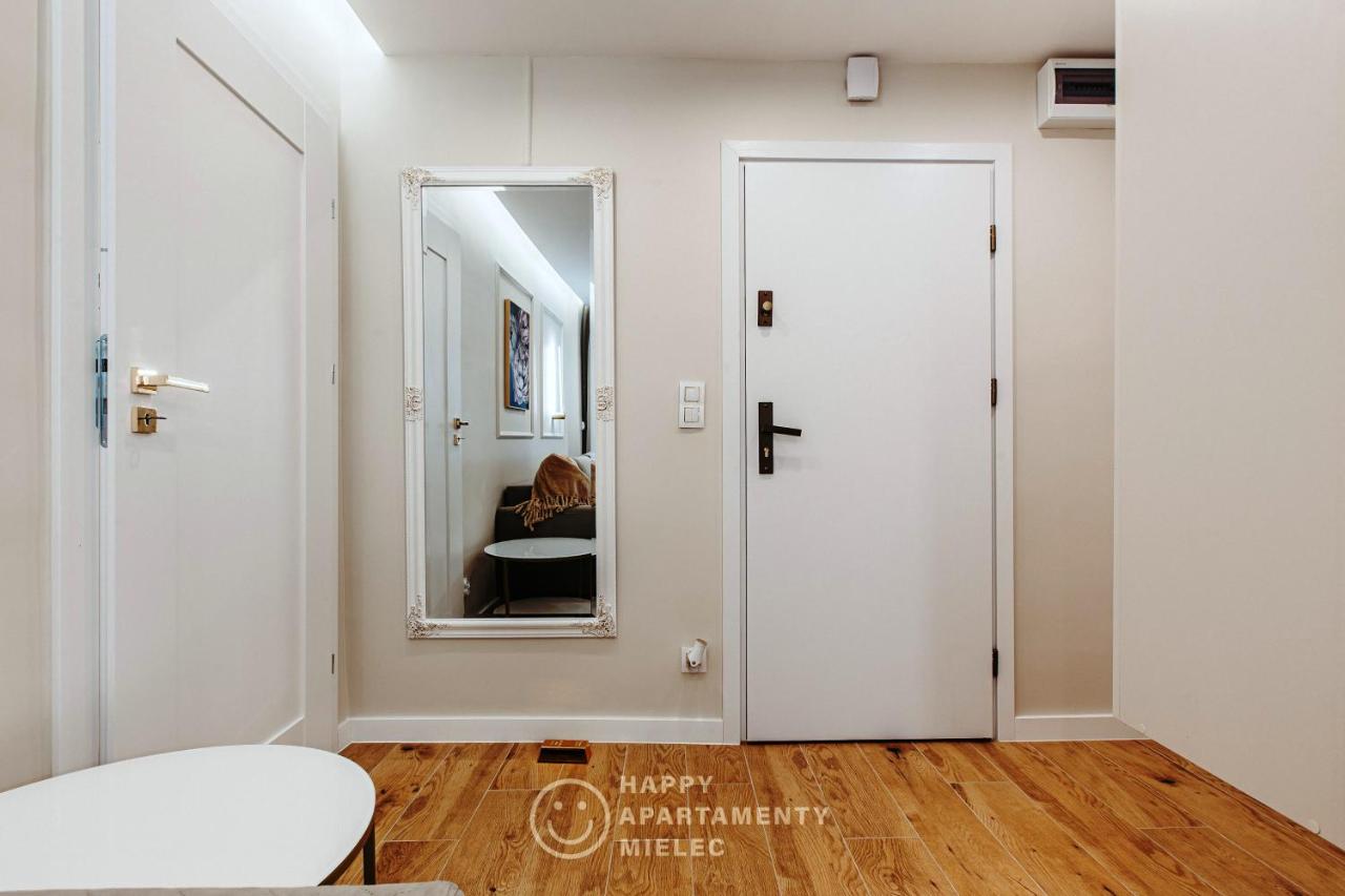 Happy Gold - ApartamentyHappy pl - Bed and Breakfast Mielec