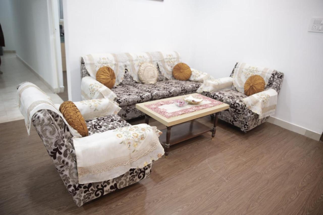 Dolphin Enclave 3BHK block B - B&B