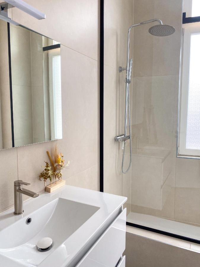 Apartamento con balcón