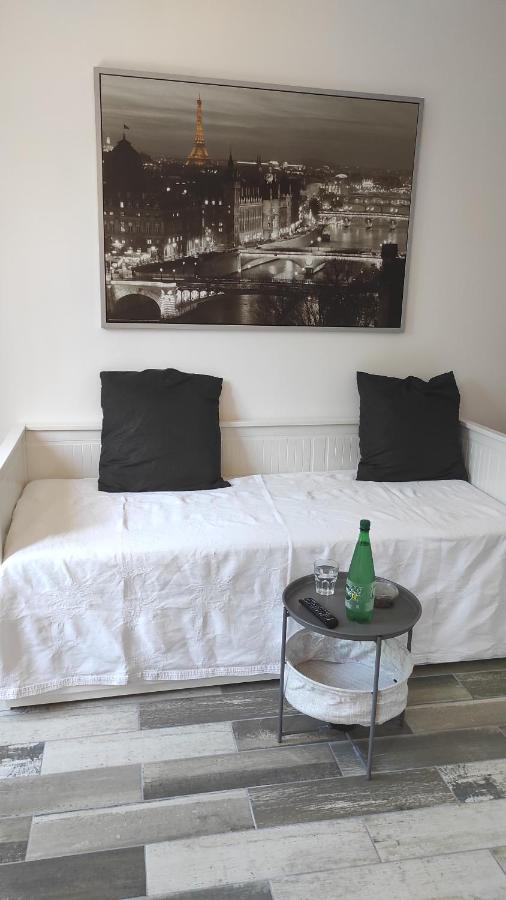 B&B Charenton-le-Pont - Charmant Studio proche Paris Metro ligne 8 - Bed and Breakfast Charenton-le-Pont