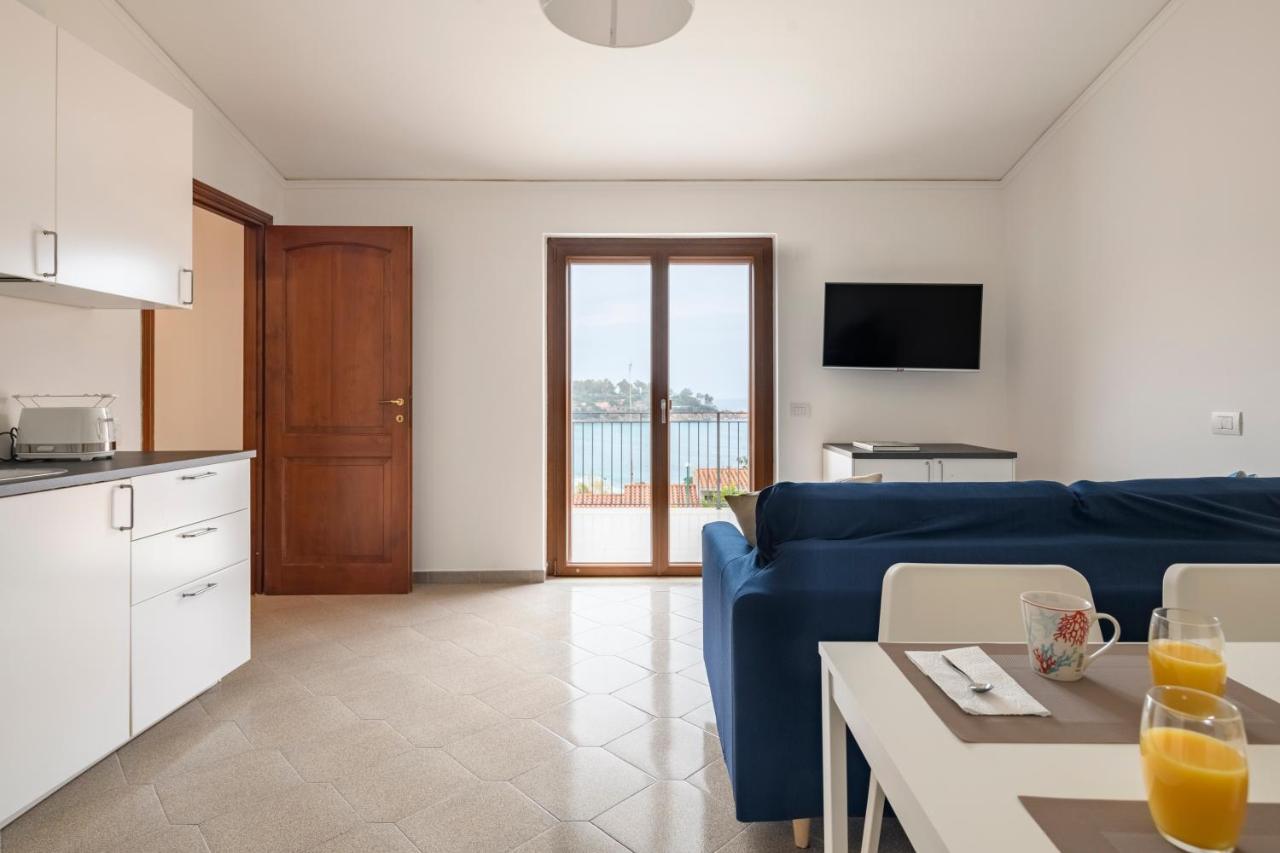 Amazing view – Beautiful Apartment Portu Frailis - B&B Arbatax