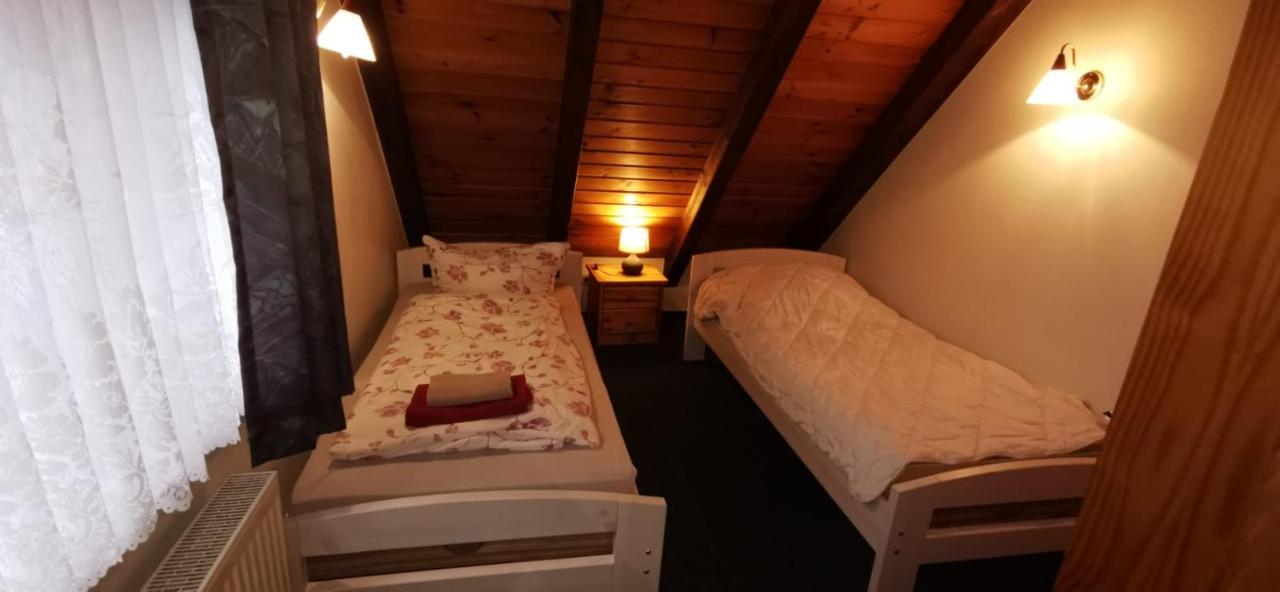 Apartment mit Balkon
