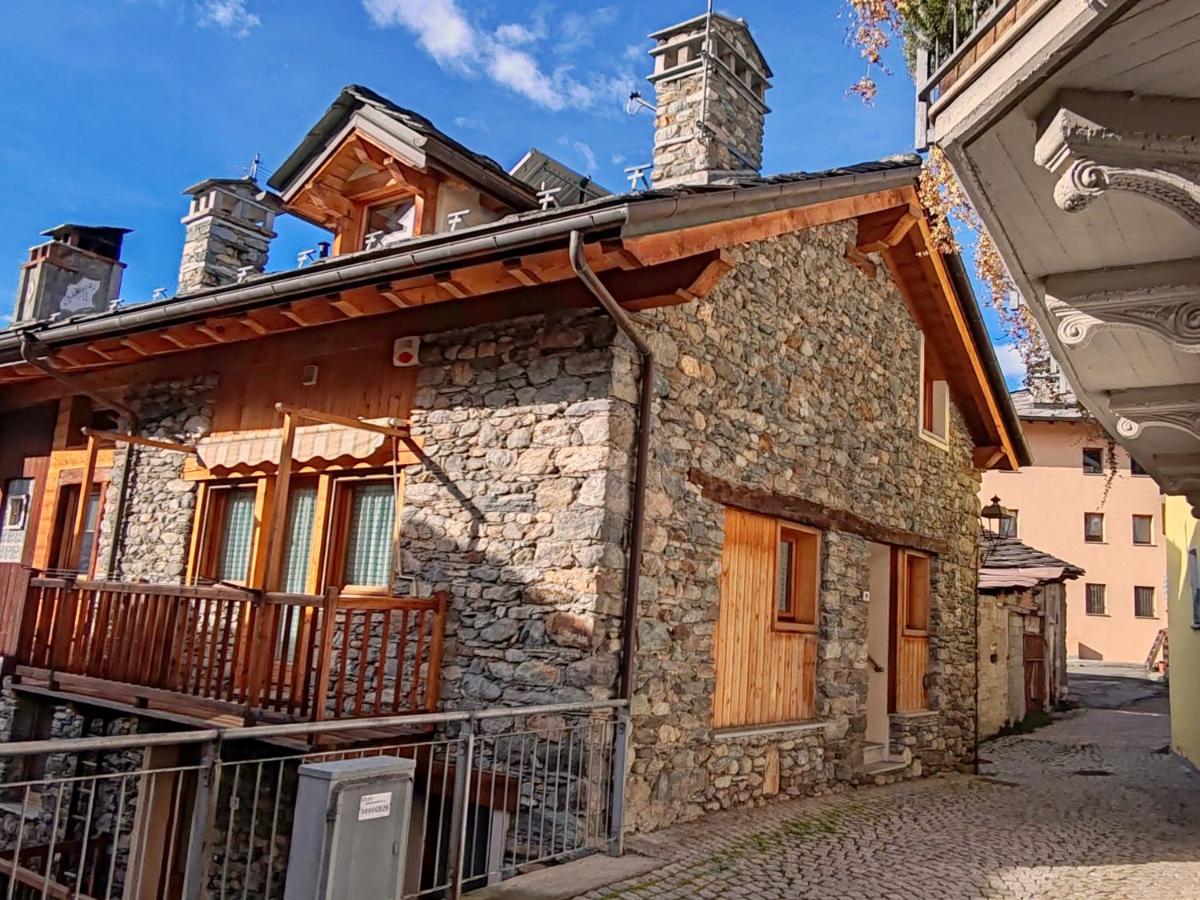 La casa nel borgo - Saint Christophe - CIR 38 - - Bed and Breakfast